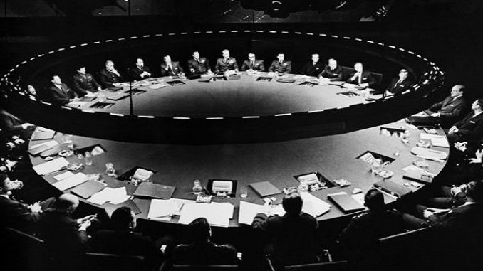 Obediencia o fin del mundo: estrategia de la&nbsp;disuasión